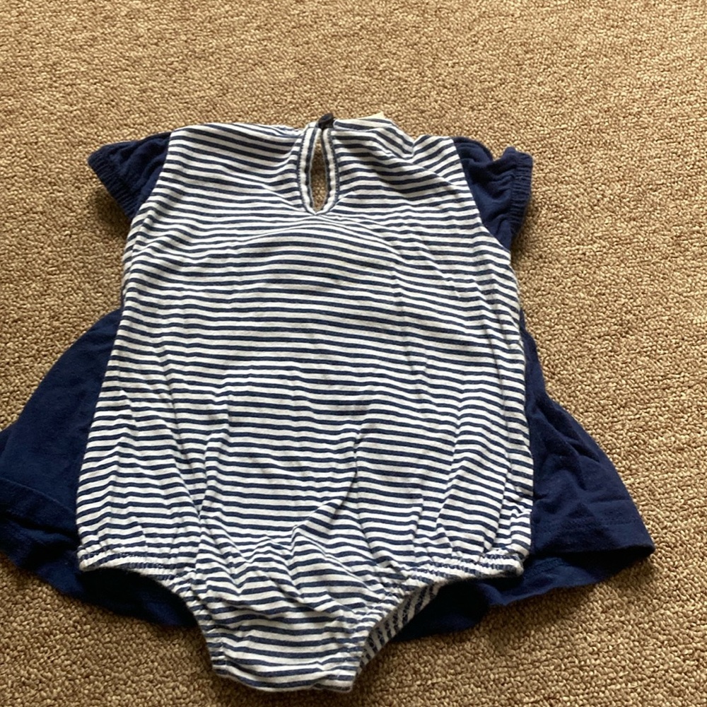 ❤️Navy Blue Baby Dress with Red Bow - Picture 4 of 4